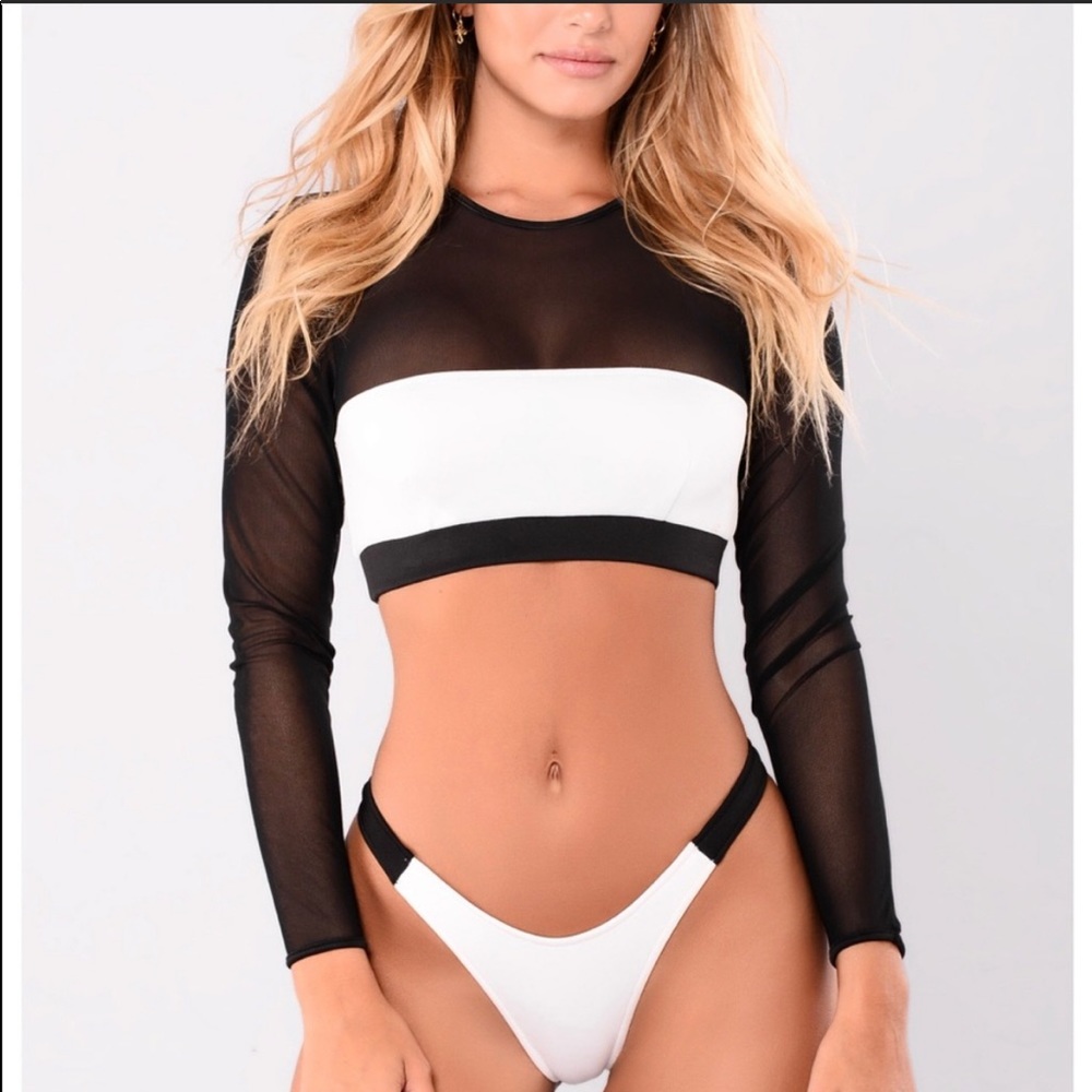 Fashion Nova swimsuit